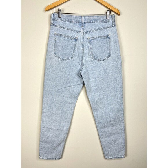 Gap High Rise Mom Jeans Tapered Light Indigo Size 29/8 Long 90s 80s - Picture 3 of 8
